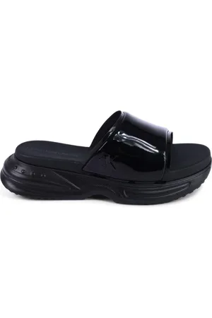 Calvin Klein Schoenen, Dames, Zwart, 40 EU, Leer, Zwarte Plateau Slides Patentleer