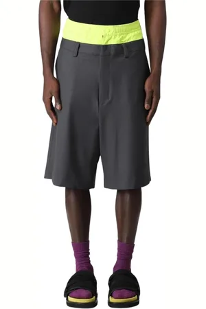 AMBUSH Korte broeken, Heren, Grijs, S, Moderne Grijze Shorts voor Mannen