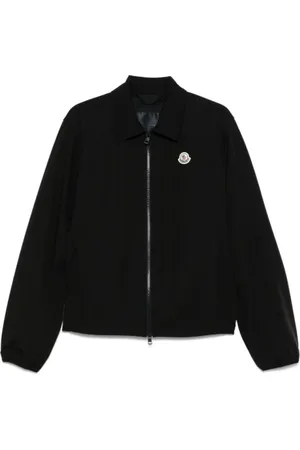 Moncler Jassen, Heren, Zwart, M, Zwarte Jas met Ritssluiting en Logo Patch
