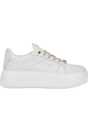 Janet&Janet Schoenen, Dames, Wit, 38 EU, Stijlvolle Sneakers voor Vrouwen