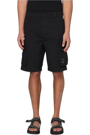 C.P. Company Korte broeken, Heren, Zwart, L, Katoen, Beige Shorts met Lens Detail