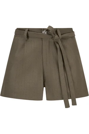 Nicowa Korte broeken, Dames, Groen, S, Metallic Pinstripe Shorts voor elegante lentelooks