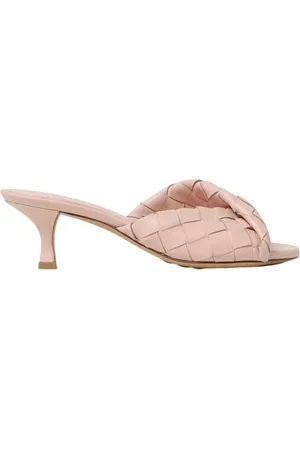 Bottega Veneta Schoenen, Dames, Roze, 38 1/2 EU, Leer, Roze Knotted Kitten Heel Sandalen