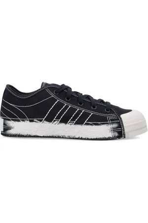 Y-3 Schoenen, unisex, Zwart, 43 1/2 EU, Suède, Zwarte canvas sneakers met handgeschilderde middenzool