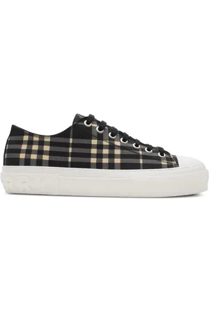 Burberry Schoenen, Heren, Zwart, 41 EU, Zwarte Vetersneaker met Ronde Neus