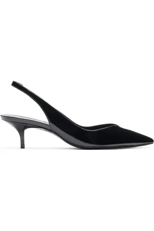 Stuart Weitzman Schoenen, Dames, Zwart, 40 EU, Elegante Slingback Pump met V-vormige Uitsnijding