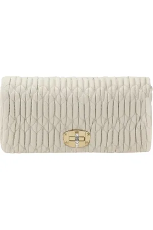 Miu Miu Tassen, Dames, , ONE Size, Leer, Kristallen Sluiting Nappa Clutch