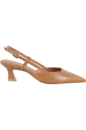 Stuart Weitzman Schoenen, Dames, Bruin, 38 1/2 EU, Leer, Elegante Slingback Sandalen