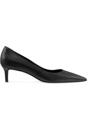 Stuart Weitzman Schoenen, Dames, Zwart, 38 1/2 EU, Leer, Stuart 50 Pump
