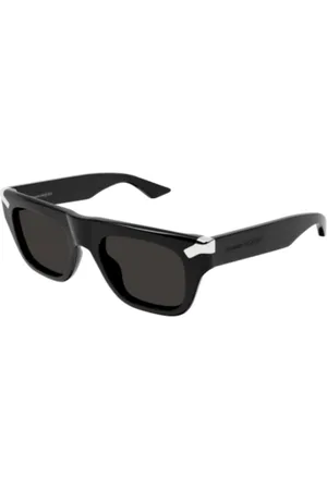 Alexander McQueen Accessoires, unisex, Zwart, ONE Size, Stijlvolle zwarte zonnebril