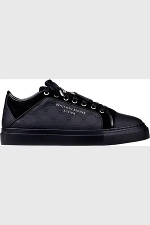 Benjamin Berner Monogram Logo Zwarte Stijlvolle Sneakers