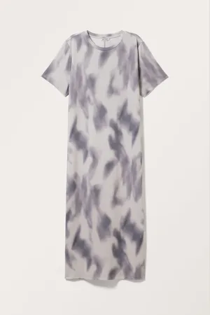 Monki Short Sleeve Midi Dress