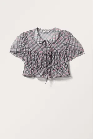 Monki Cropped Gathered Puffy Blouse