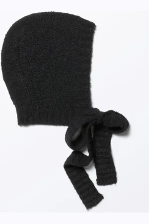 Monki Knitted Bonnet Hat