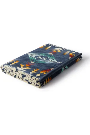 Pendleton Oversized Cotton-Terry Jacquard Towel - Men