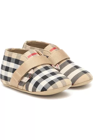 Burberry Baby Vintage Check booties