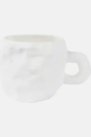 1882 Crockery mug