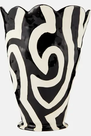 Hay Shadow vase