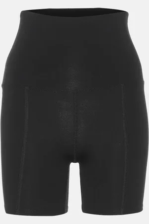 LIVE THE PROCESS Geometric shorts