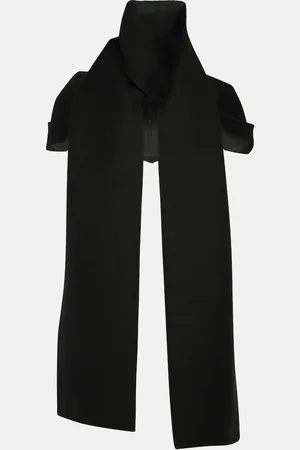 The Row Dodi cashmere scarf