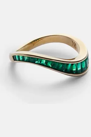 Rainbow K Wave 9kt gold rind with emeralds