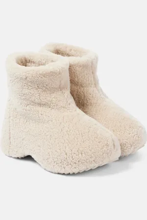 INUIKII Curly shearling ankle boots