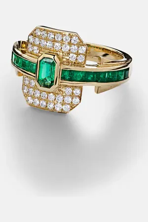 Rainbow K Shield 18kt gold ring with diamonds and emeralds