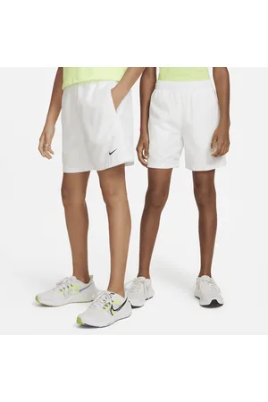 Nike Multi trainingsshorts met Dri-FIT voor jongens