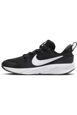 Nike Star Runner 4 kleuterschoenen
