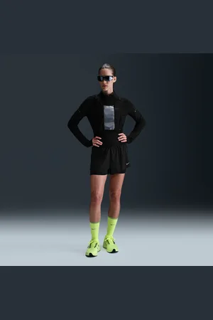 Nike Swift Dri-FIT 2-in-1 hardloopshorts met halfhoge taille voor dames