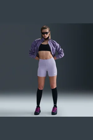 Nike Sportswear Classic bikeshorts met hoge taille voor dames (13 cm)