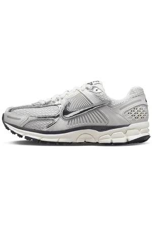 Nike Zoom Vomero 5 damesschoenen