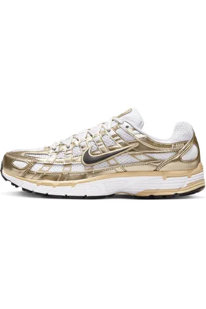 Nike P-6000 Gold damesschoenen