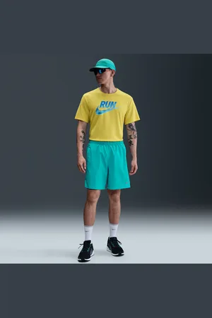 Nike Challenger Dri-FIT hardloopshorts met binnenbroek voor heren (18 cm)