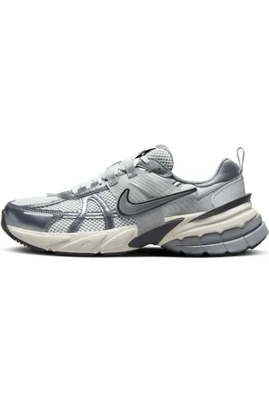 Nike V2K Run damesschoenen