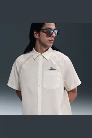 Nike SB Dri-FIT geweven skateshirt met korte mouwen