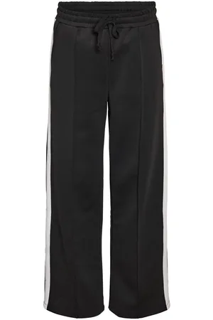 Noisy May Nmjenna Broek