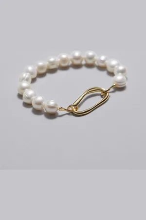 & OTHER STORIES Freshwater Pearl Bracelet