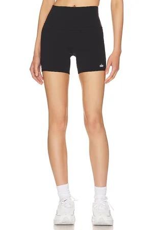 alo Airbrush Short in