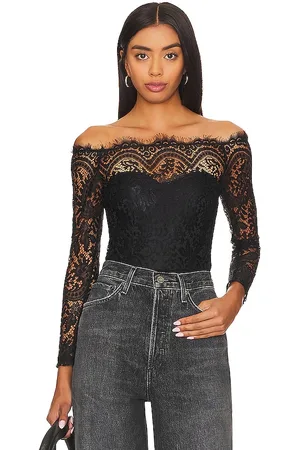 superdown Rivka Off Shoulder Bodysuit in