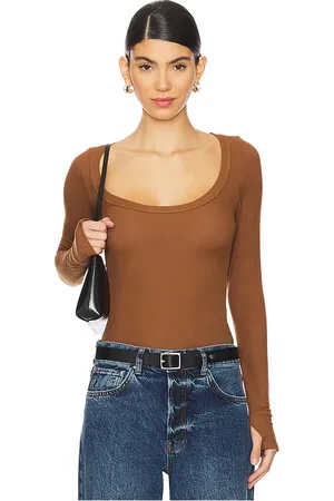 Michael Lauren Leonard Long Sleeve Scoop Neck W/ Thumbhole Top in