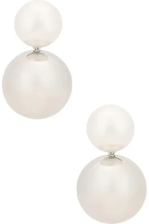 petit moments Pearl Sphere Earrings in