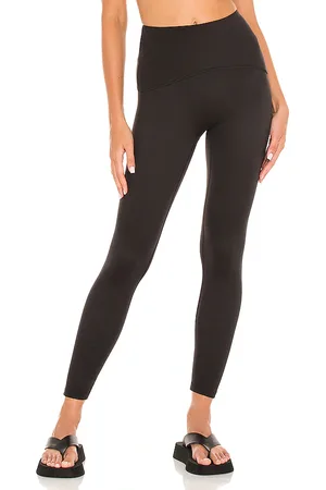 Spanx Shapeâ¢ Booty BoostÂ® 7/8 Legging in