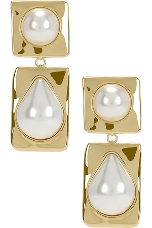 Retrofete Savannah Pearl Drop Earring in