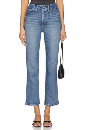 GOOD AMERICAN Good Legs Straight Jeans in
