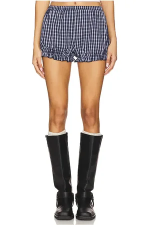 MORE TO COME Jessie Bloomers in