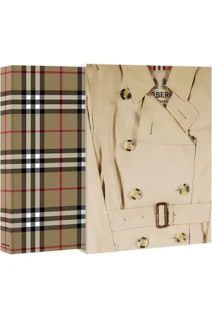 ASSOULINE Burberry in N/A