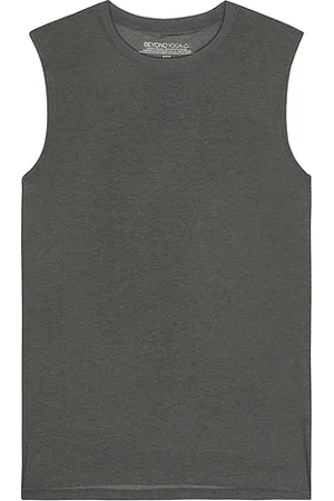 Beyond Yoga Featherweight Freeflo Muscle Tank in