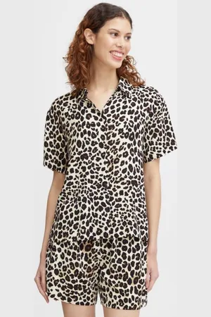B YOUNG Bymmjoella Crop Shirt - by