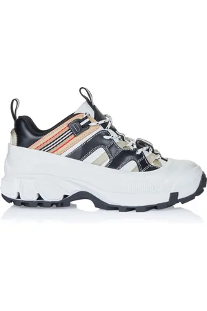 Burberry Schuhe